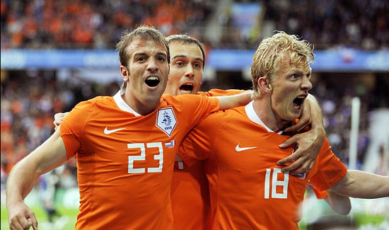 2008年欧洲杯荷兰队表现让人难忘